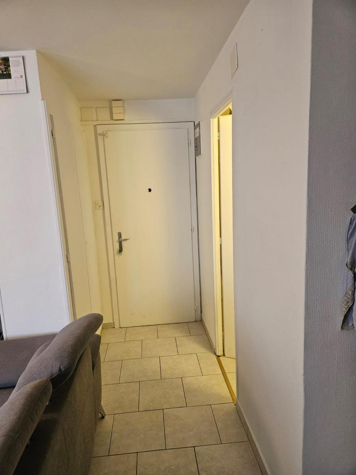 Joli Studio Apartman La Chaux De Fonds Kültér fotó